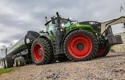 What is the biggest Fendt tractor?