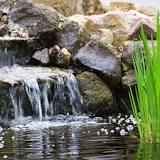 Does a waterfall oxygenate a pond?