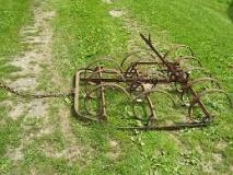 What is a drag rake used for?